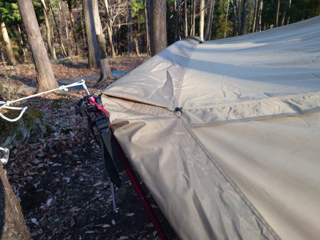 タッソT/C張り出し部分のスカート巻き上げ