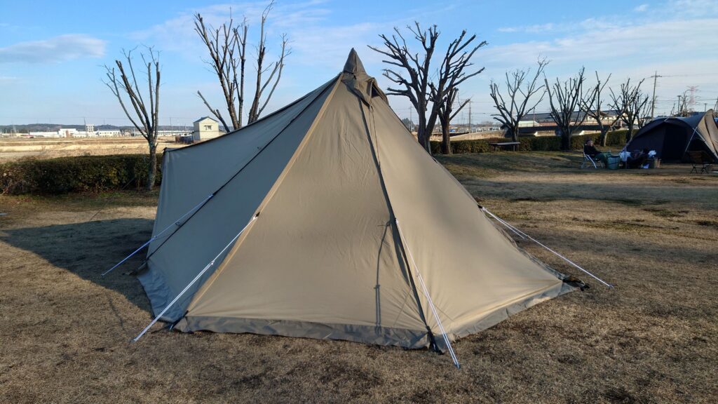 タッソT/C七角形張り出しスタイル背面から