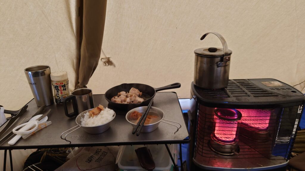 石油ストーブと朝食