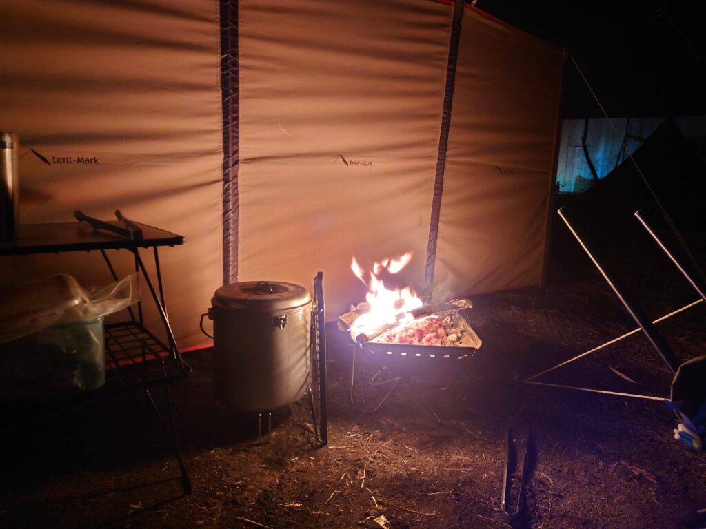 焚火と火消し壺