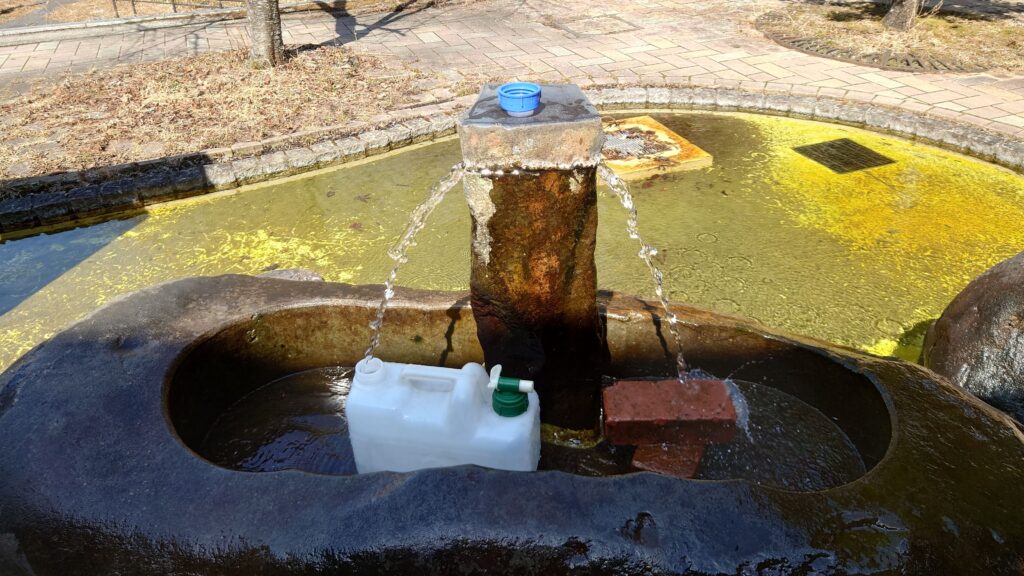 東荒川ダム公園にある給水所