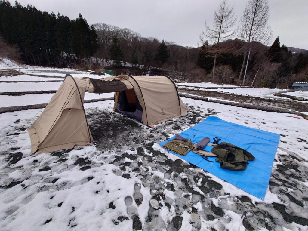 雪上で設営したソロカマTC