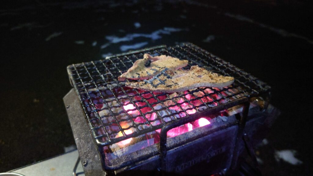 豚レバーの炭火焼き