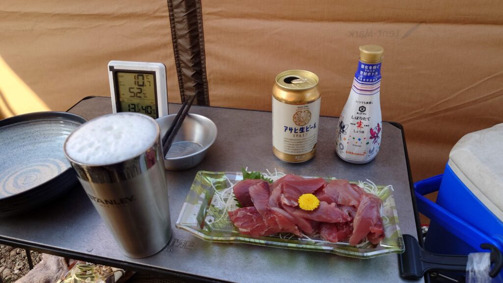 朝日生ビールとカツオのお造り