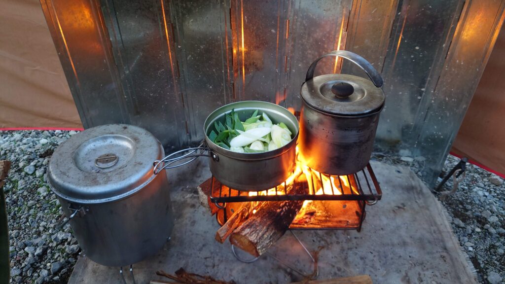 焚火での調理