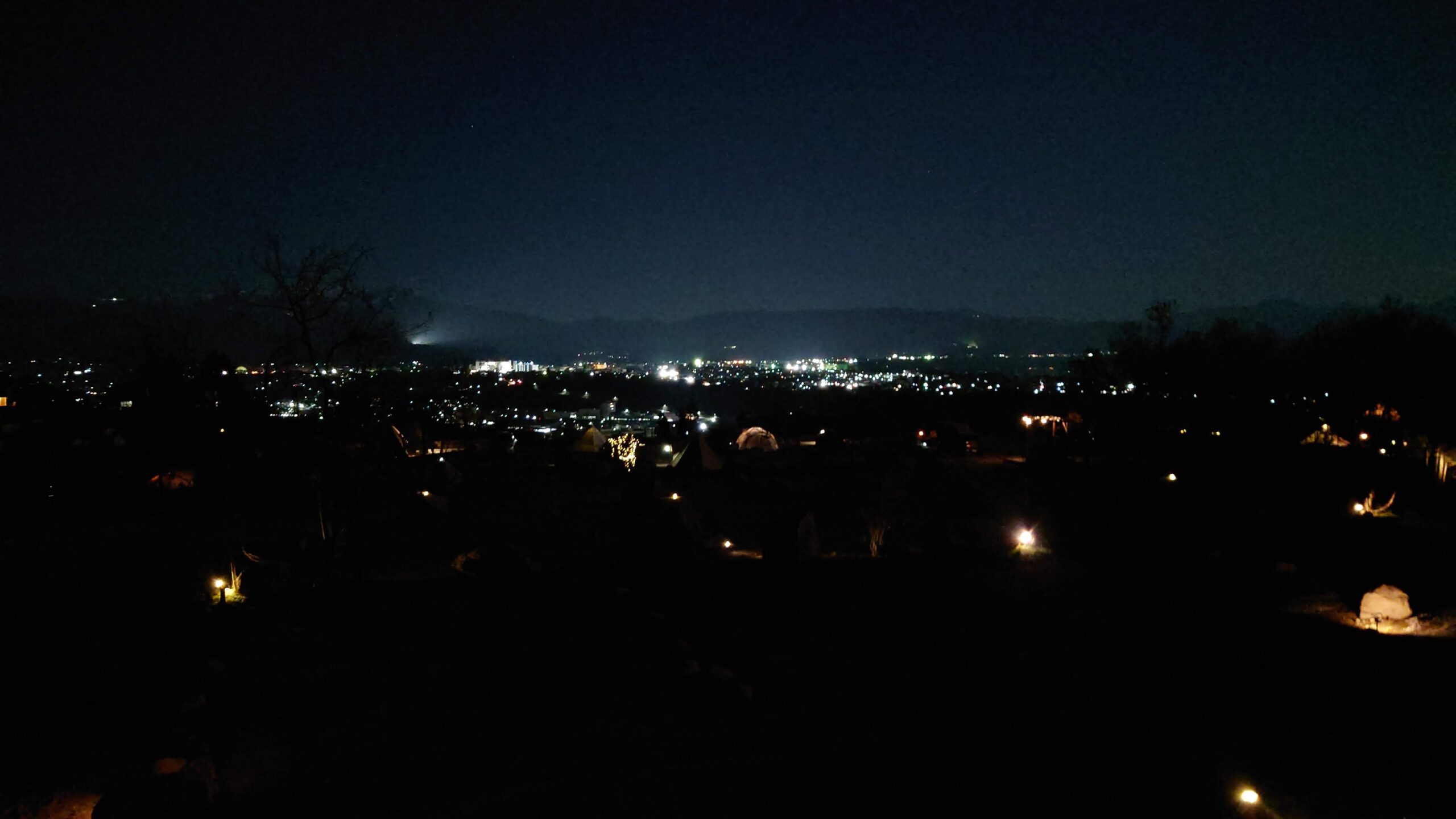 ブルーサミットオートキャンプ場からの夜景