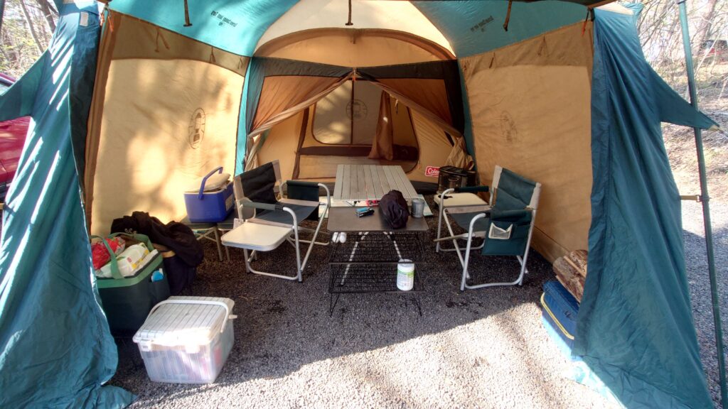 スクリーンタープ内側