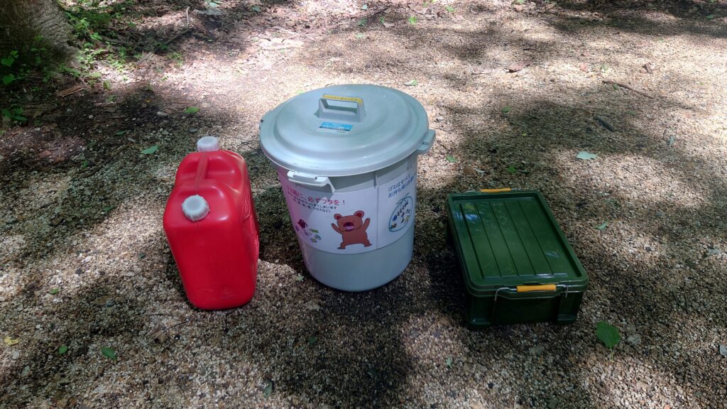 赤城自然園キャンプ場の受付で渡される謎のセット