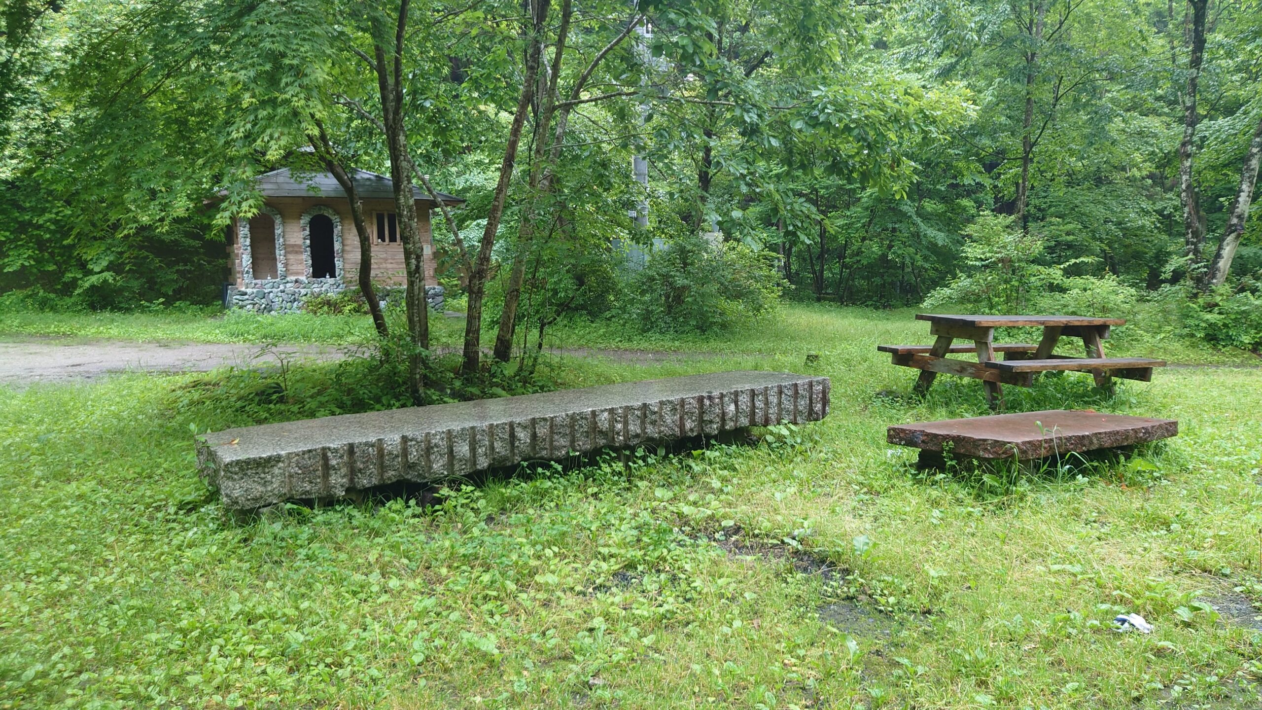 渓流釣り場ようらく