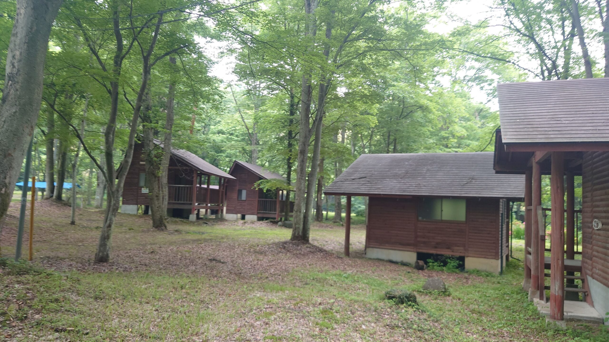 東吾妻町営温川キャンプ場バンガロー