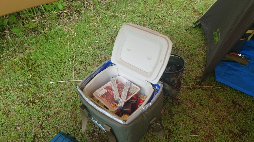 二重のクーラーボックス