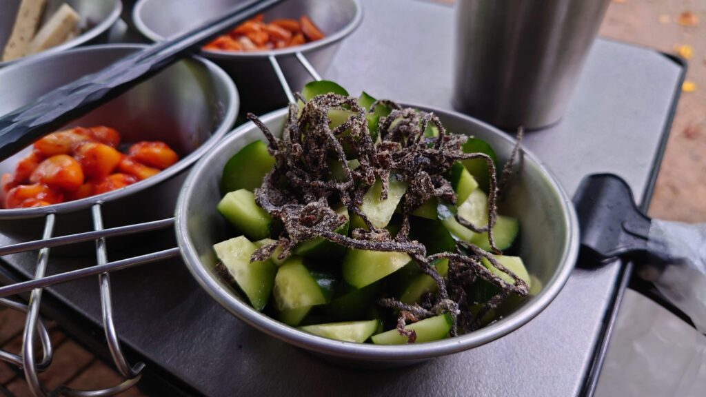 キュウリの塩昆布和え