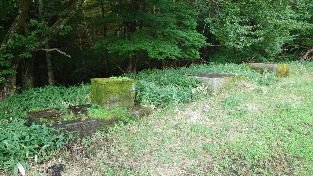 星空キャンプ場湧水濾過施設