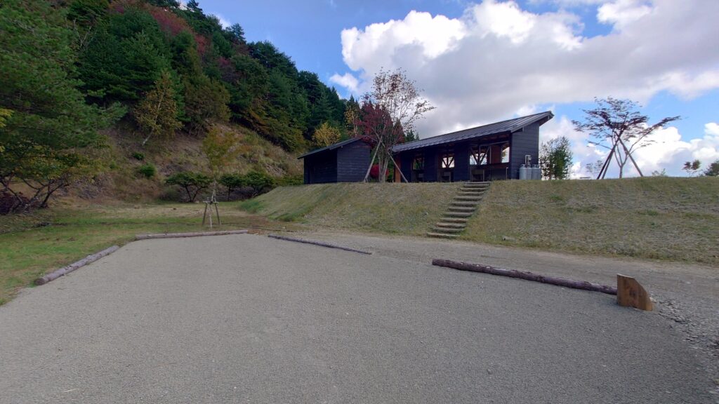 みかぼ高原オートキャンプ場A26サイトとサニタイr-