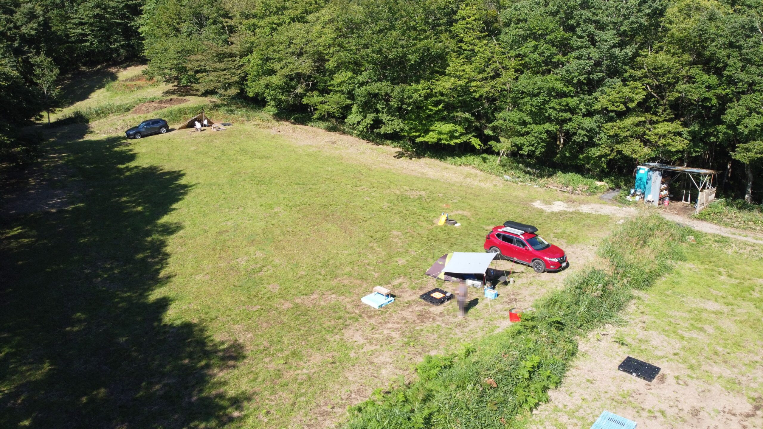 星空キャンプ場上空から
