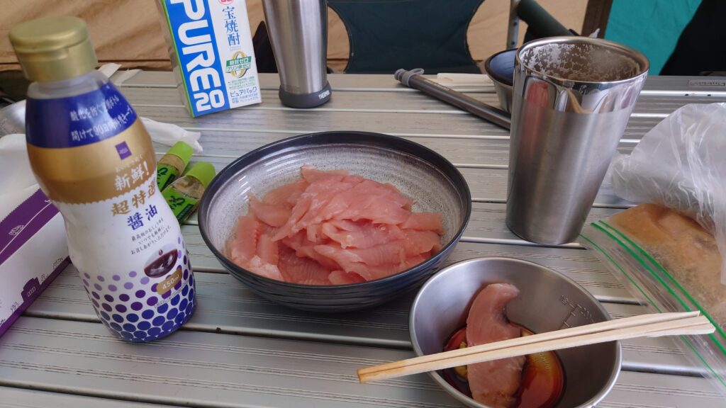 バラギ湖で釣った鱒の刺身