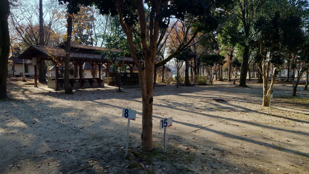 上野沼やすらぎの里キャンプ場第一キャンプ場8番サイト