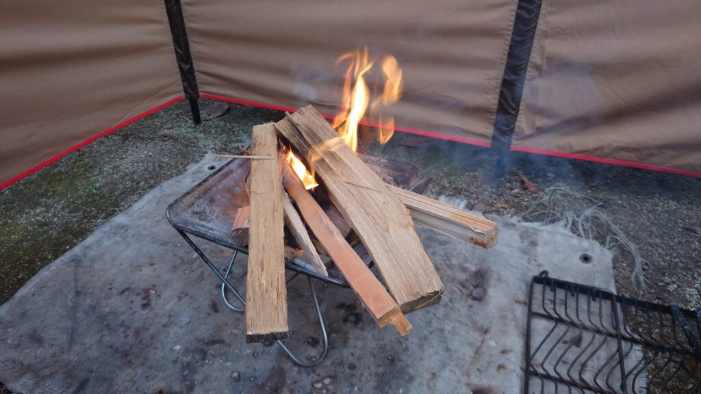 スノーピーク焚火台S着火