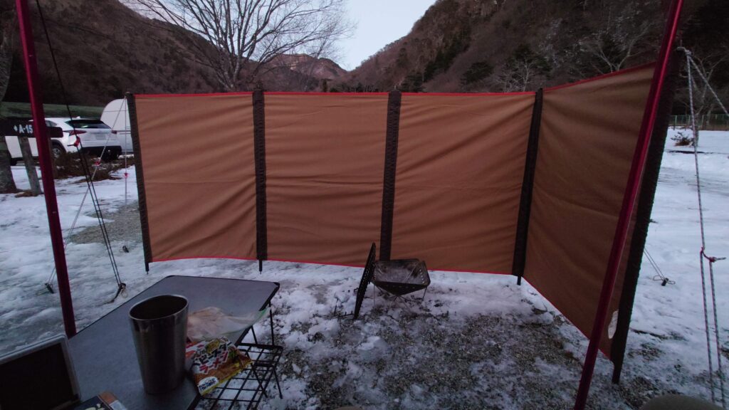 ソロカマTCと陣幕miniＬ字張り内側