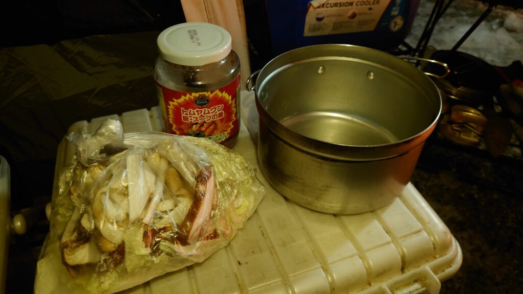 鍋の具&トムヤムクンの素