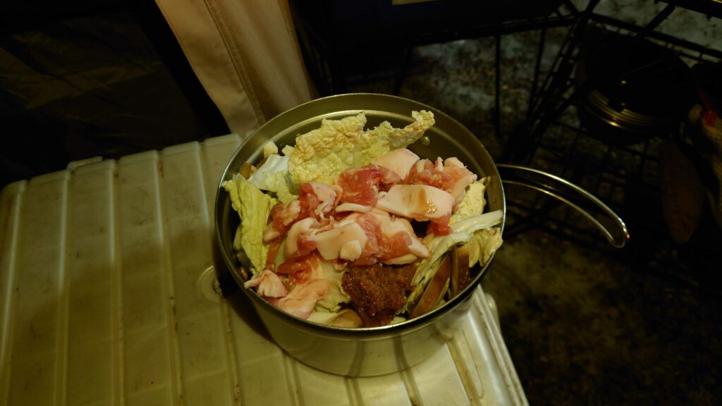 鍋に投入した具材