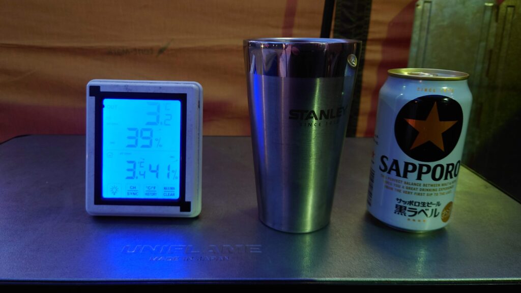 サッポロ黒ラベルと温度計