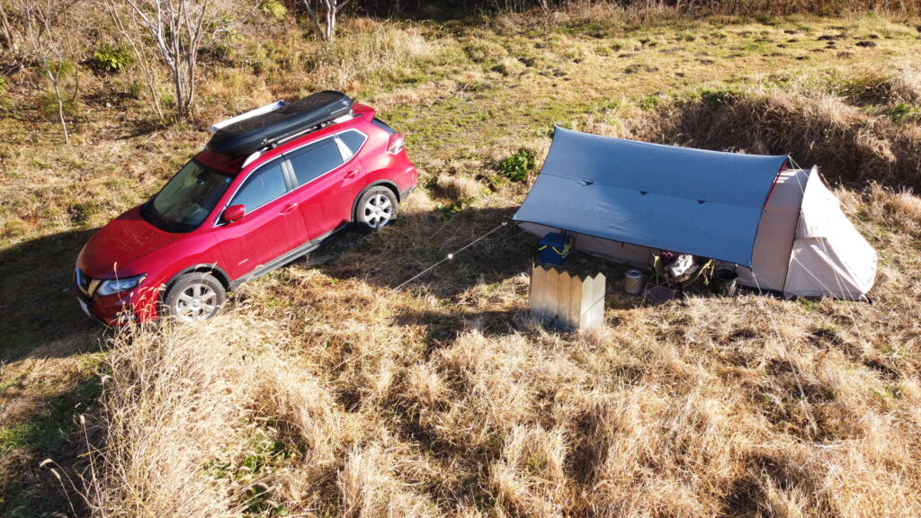 御宿キャンプ&ドローンテントサイト俯瞰画像1