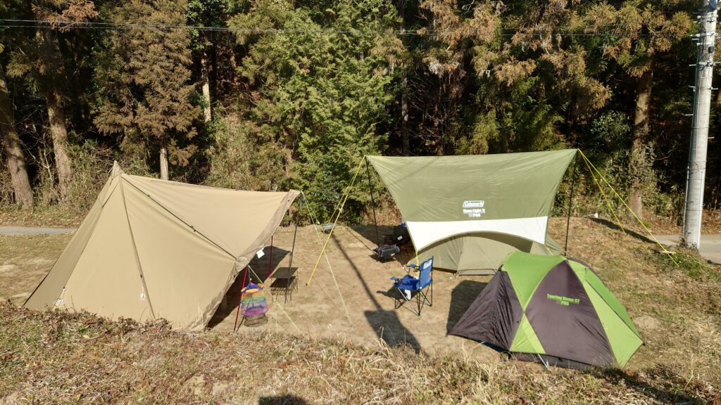 柏倉フィッシングパーク設営が終わったキャンプサイト