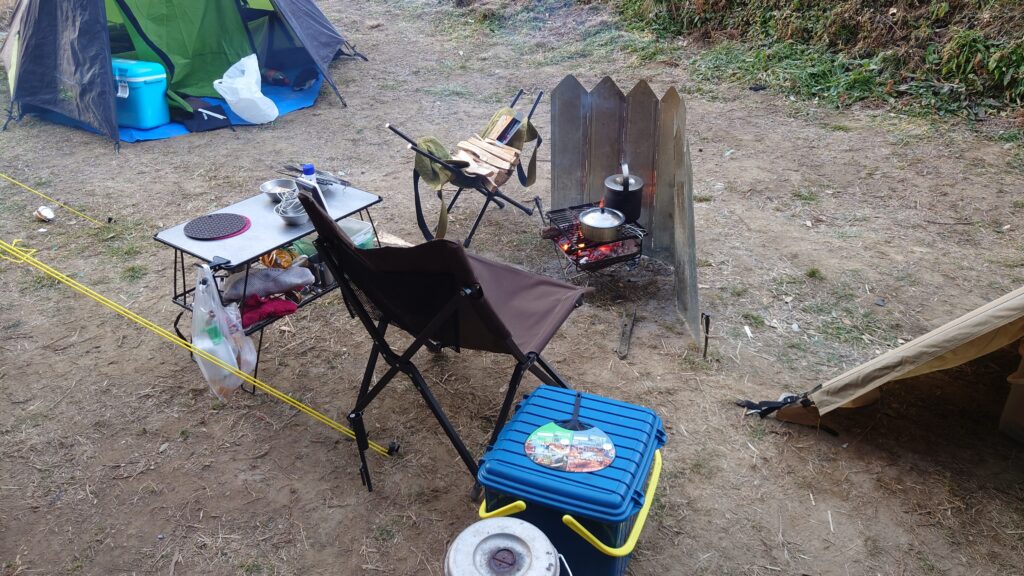 早朝の焚火&朝食の準備
