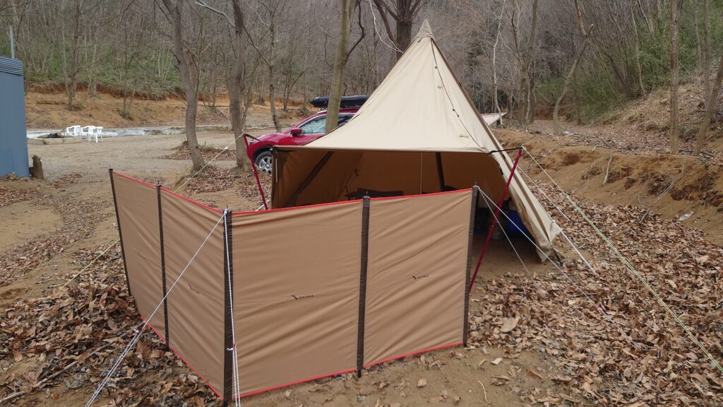 タッソTC六角形ポール２本でオープンスタイル