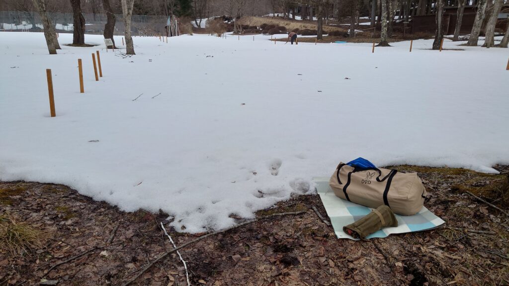 雪に覆われたちばむらオートキャンパーズリゾート