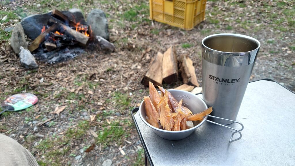 ほぐした鱒の燻製