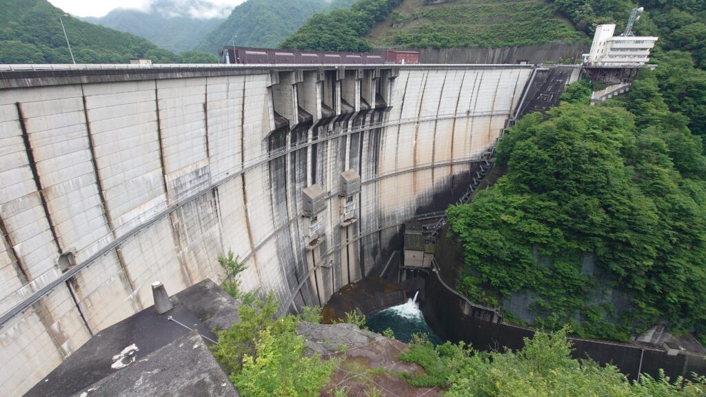川治ダム