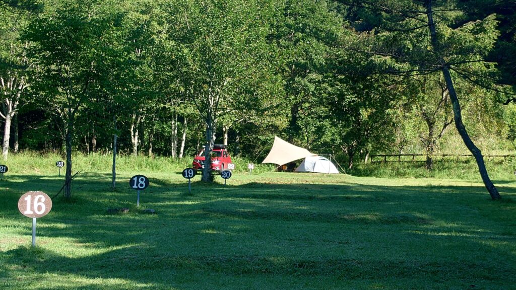 土呂部高原キャンプ場テントサイトの一番奥