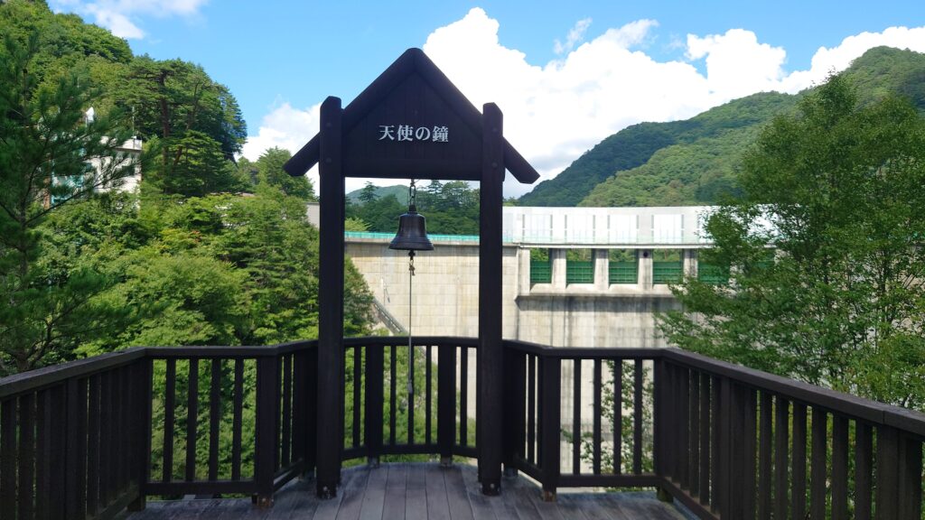 瀬戸合峡遊歩道天使の鐘