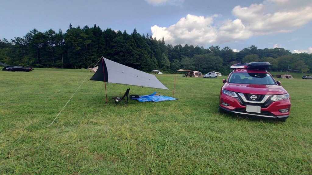 やすらぎの森オートキャンプ場男前タープの設営