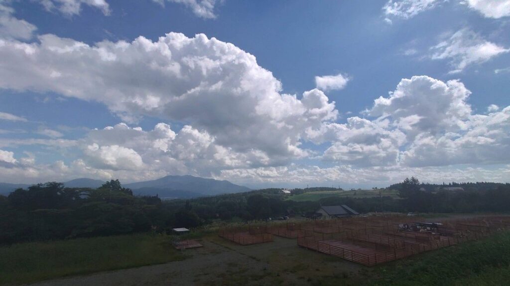 黒姫高原コスモス園から診た下界