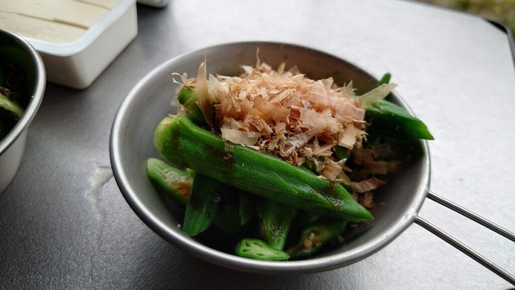 オクラのおかか和え