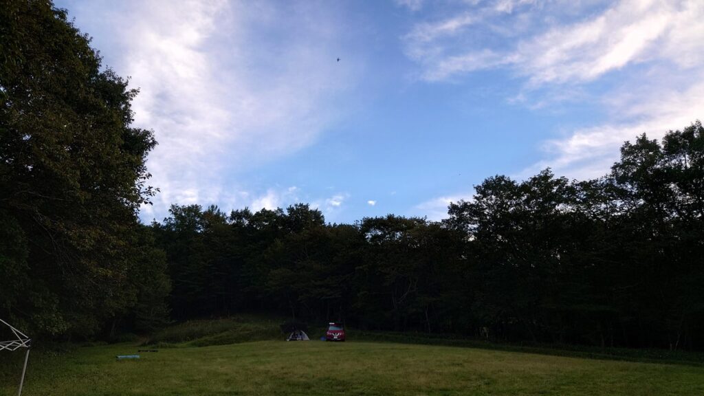 星空キャンプ場二日目の朝晴天