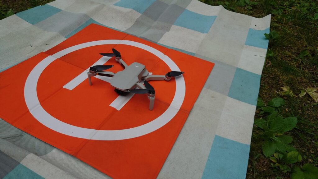 花咲森のキャンプ場MAVICminiスタンバイ完了