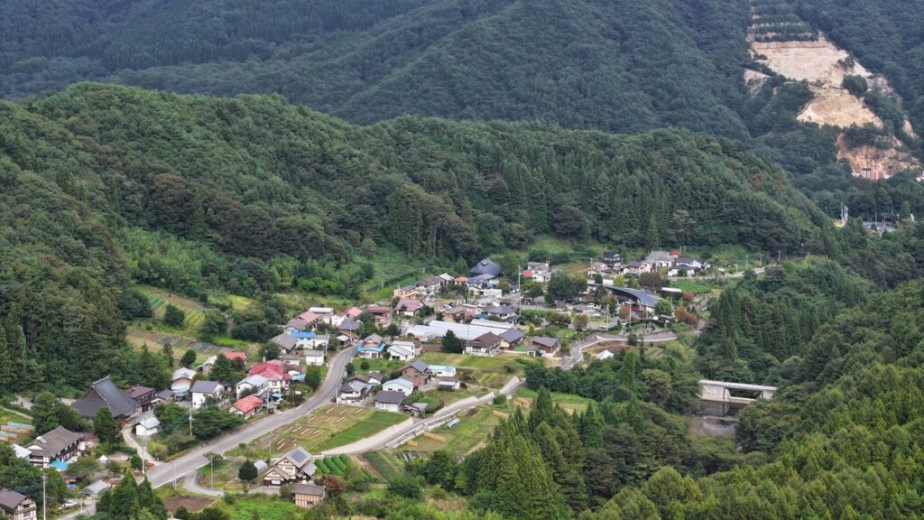 花咲森のキャンプ場上空から