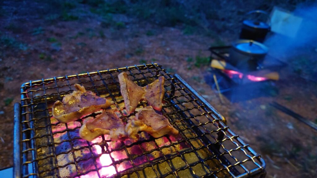 豚タンの炭火焼き