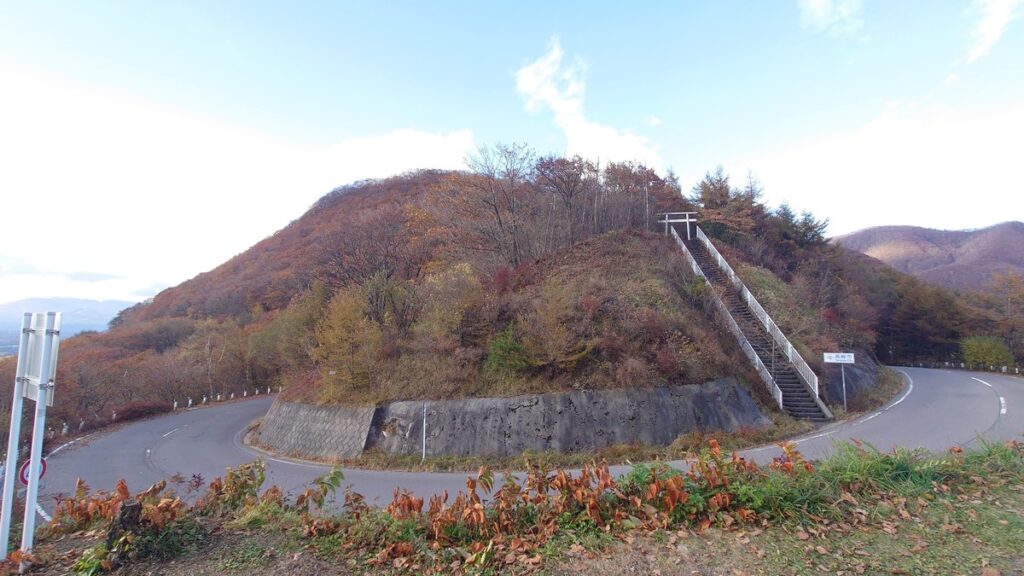 二度上峠180°ターンコーナー
