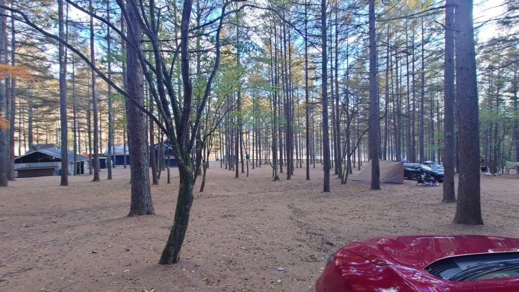 outsideBASE受付から真っ直ぐ進んだ場所