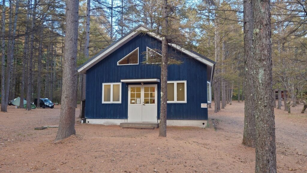 outsideBASE炊事場その2