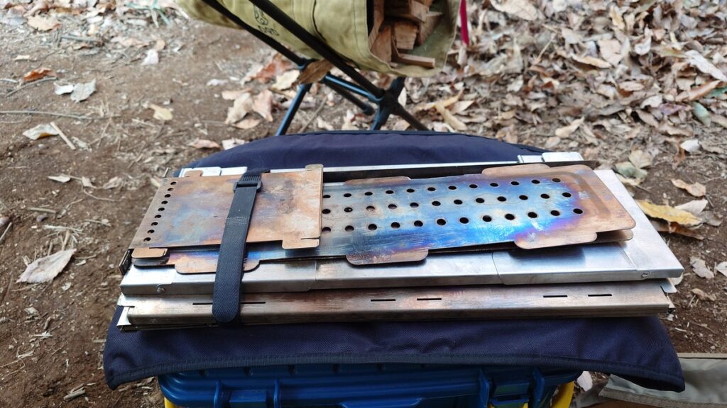 組み立て前のすけもえファイヤー