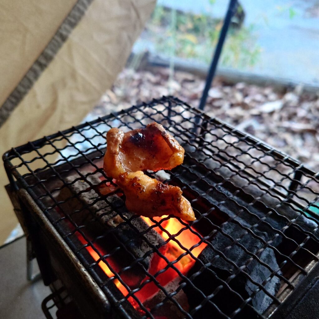 丸腸の炭火焼き