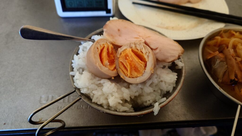 卵と鶏胸肉の親子丼