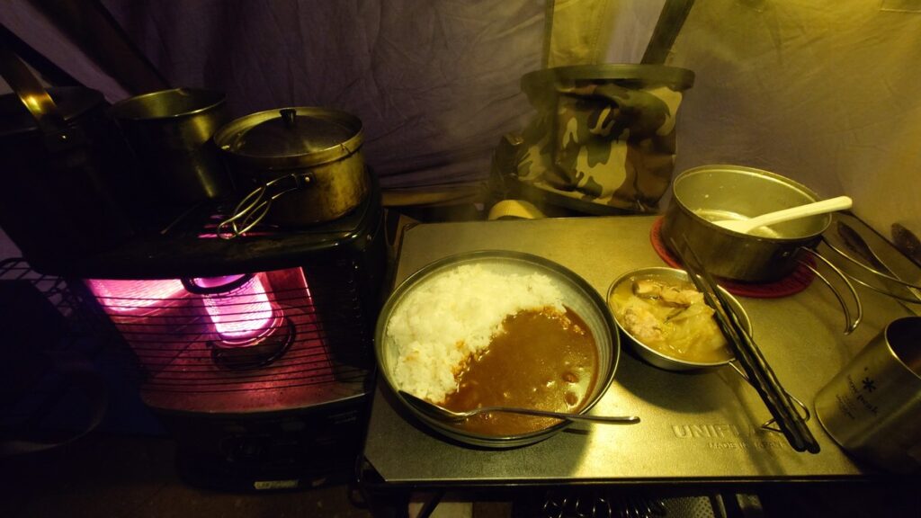鍋の残りとカレーライス