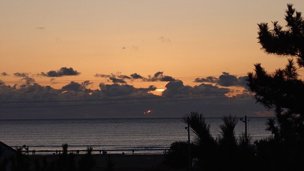 大洗サンビーチキャンプ場からの初日の出2024